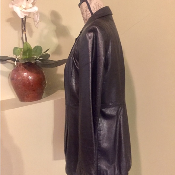 Women’s Leather jackets - Picture 3 of 8